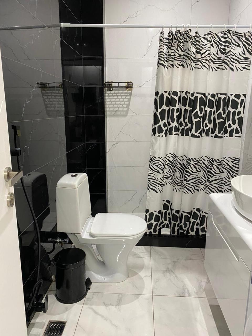 Apartment - "Exclusive" Tbiliszi Kültér fotó