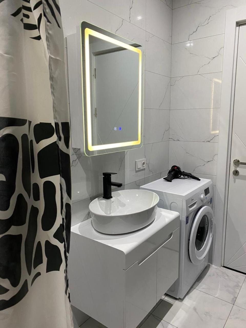 Apartment - "Exclusive" Tbiliszi Kültér fotó